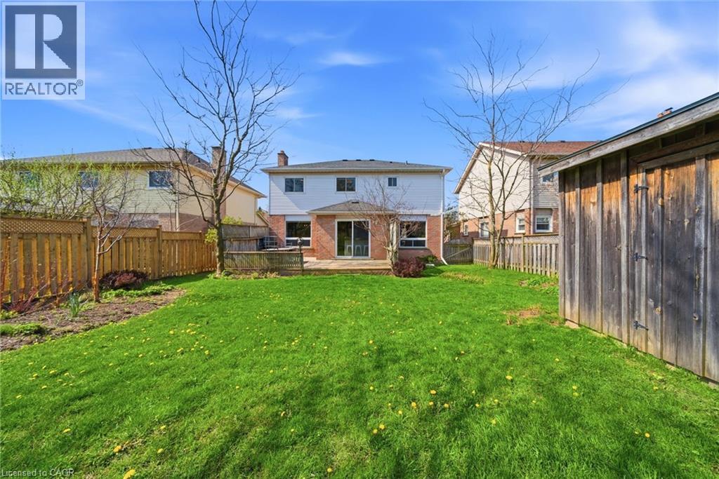 18 NORTHFOREST Trail, Kitchener, Ontario, N2N2Y7 — Photo 25