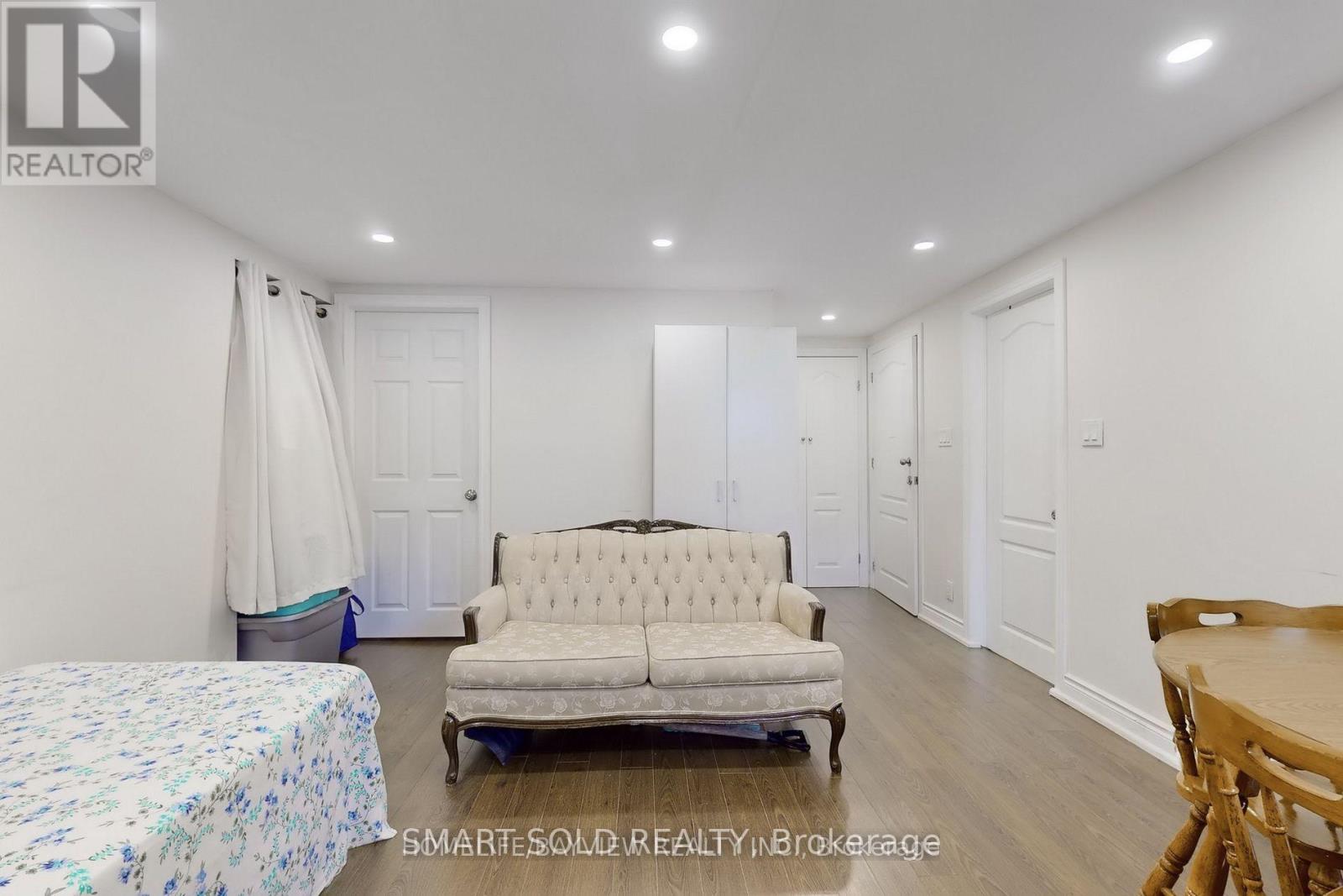 139 MARLA COURT - 32