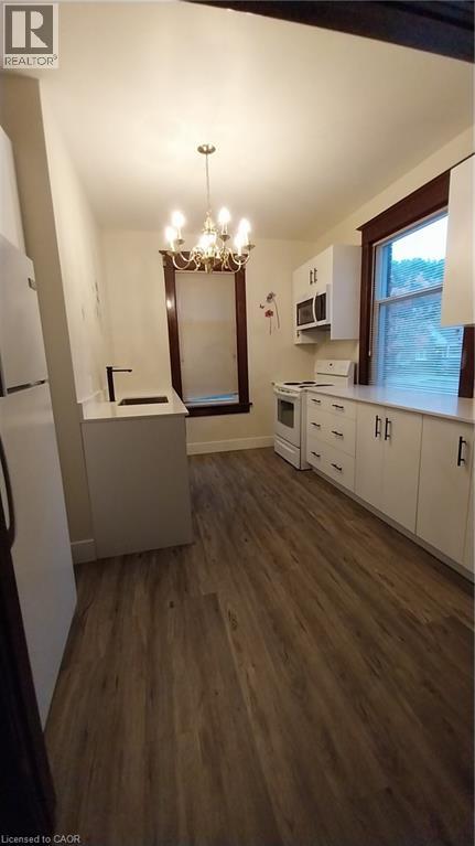 50 RIFE Avenue - 18