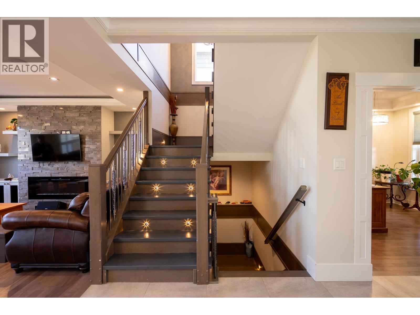 3938 AREND DRIVE - 17