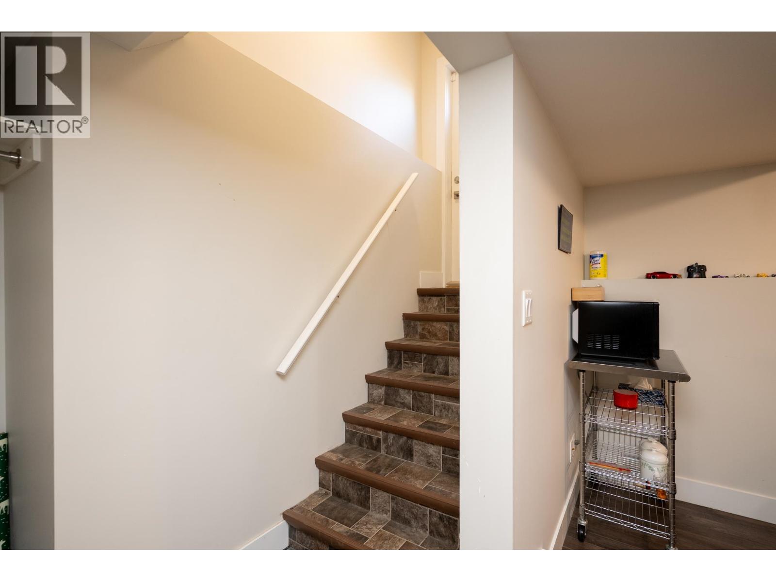3938 AREND DRIVE - 31