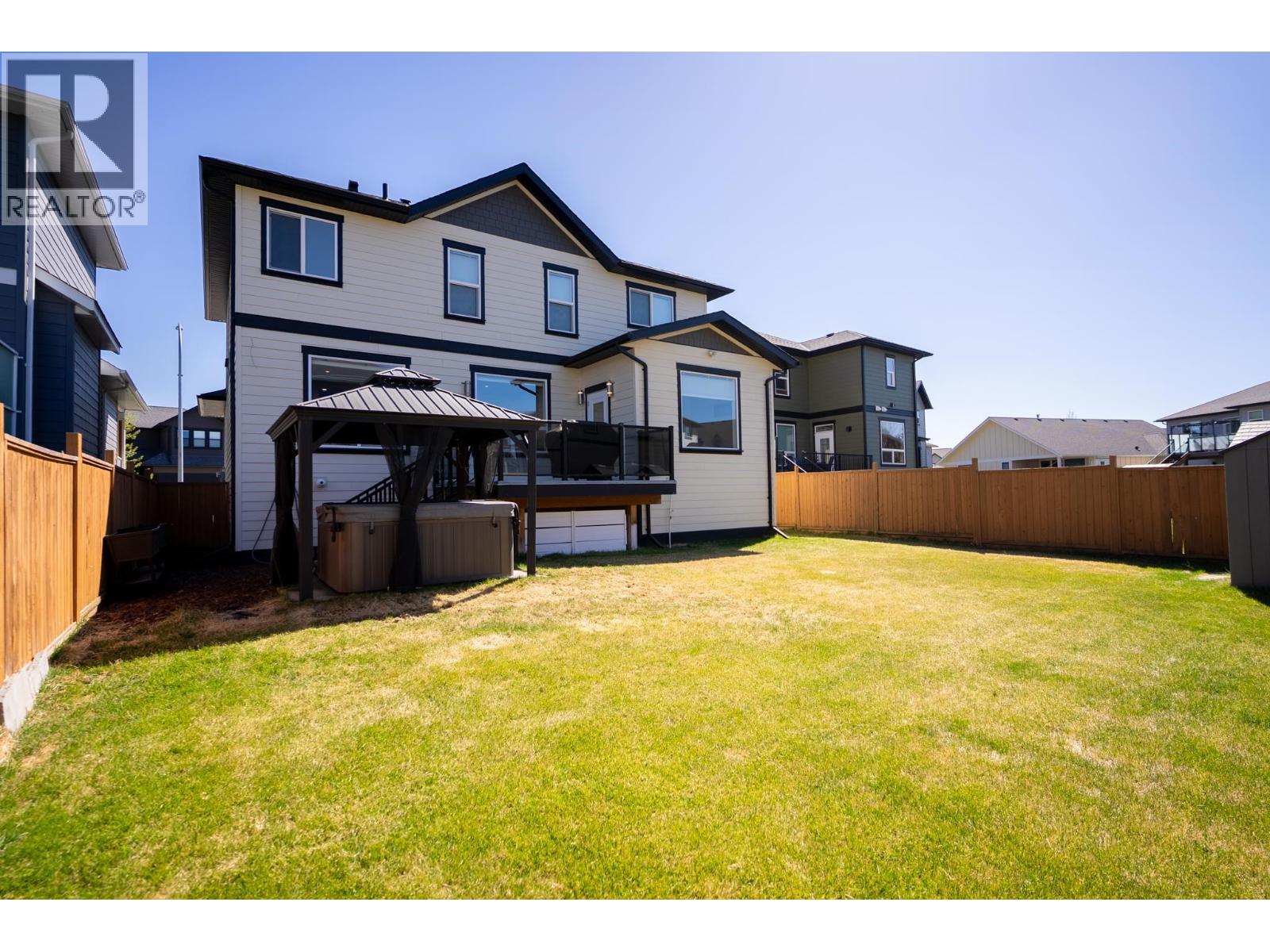 3938 AREND DRIVE - 36
