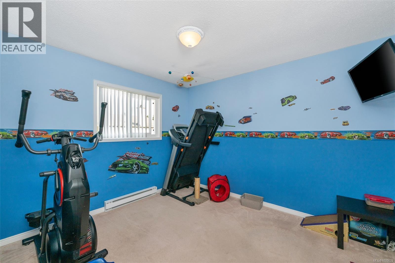920 Agnes St - 12