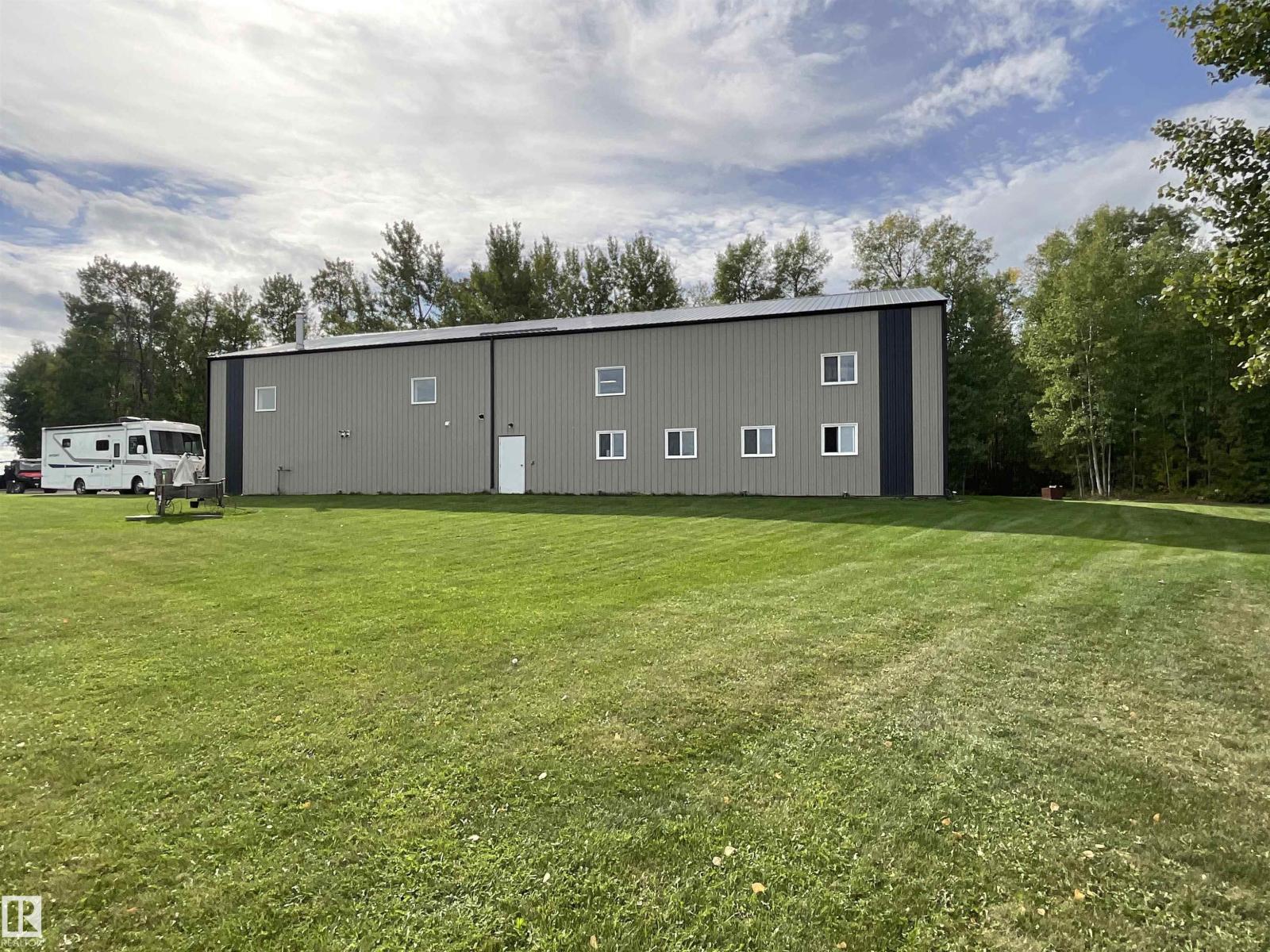22031 Twp Rd 472 - 16