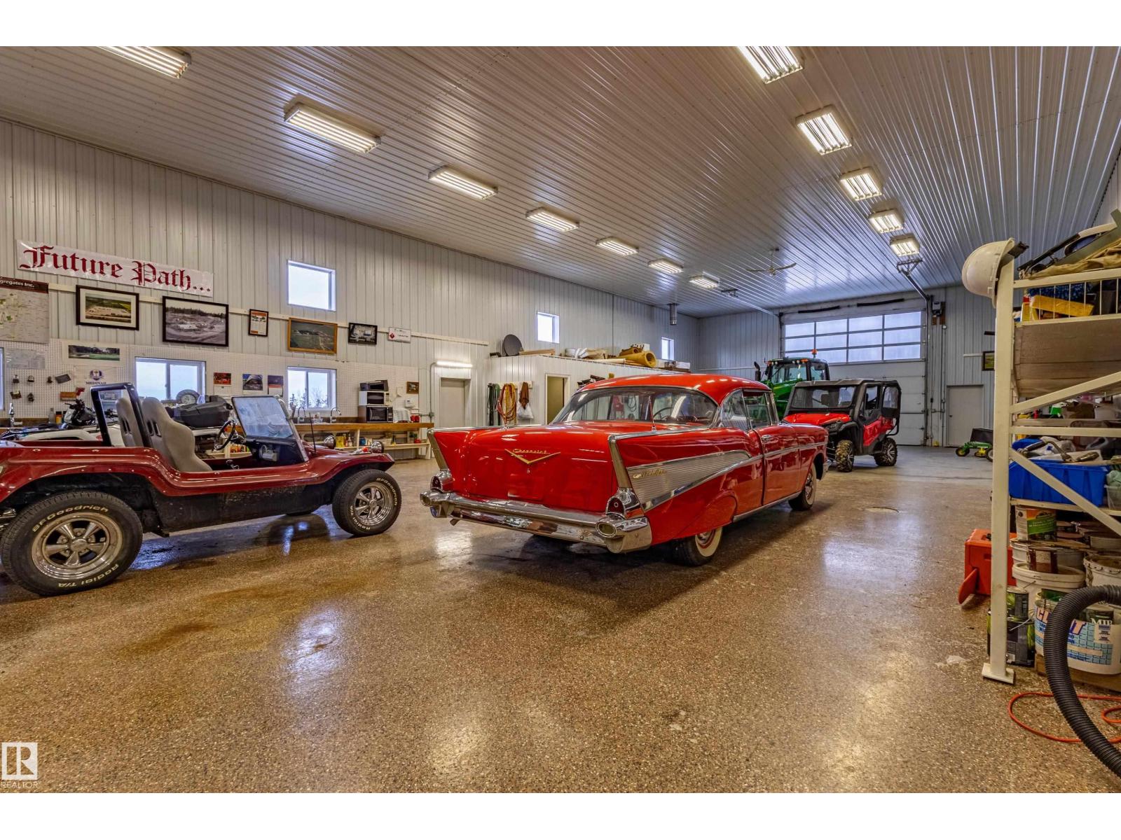 22031 Twp Rd 472 - 69