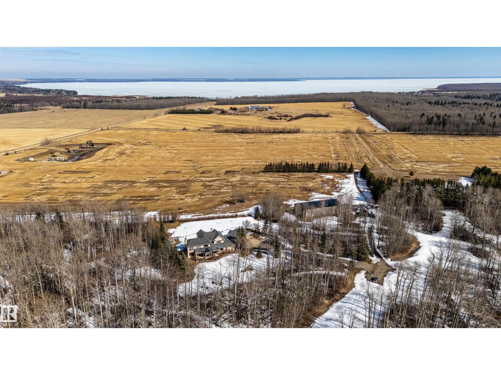 22031 Twp Rd 472 - 23