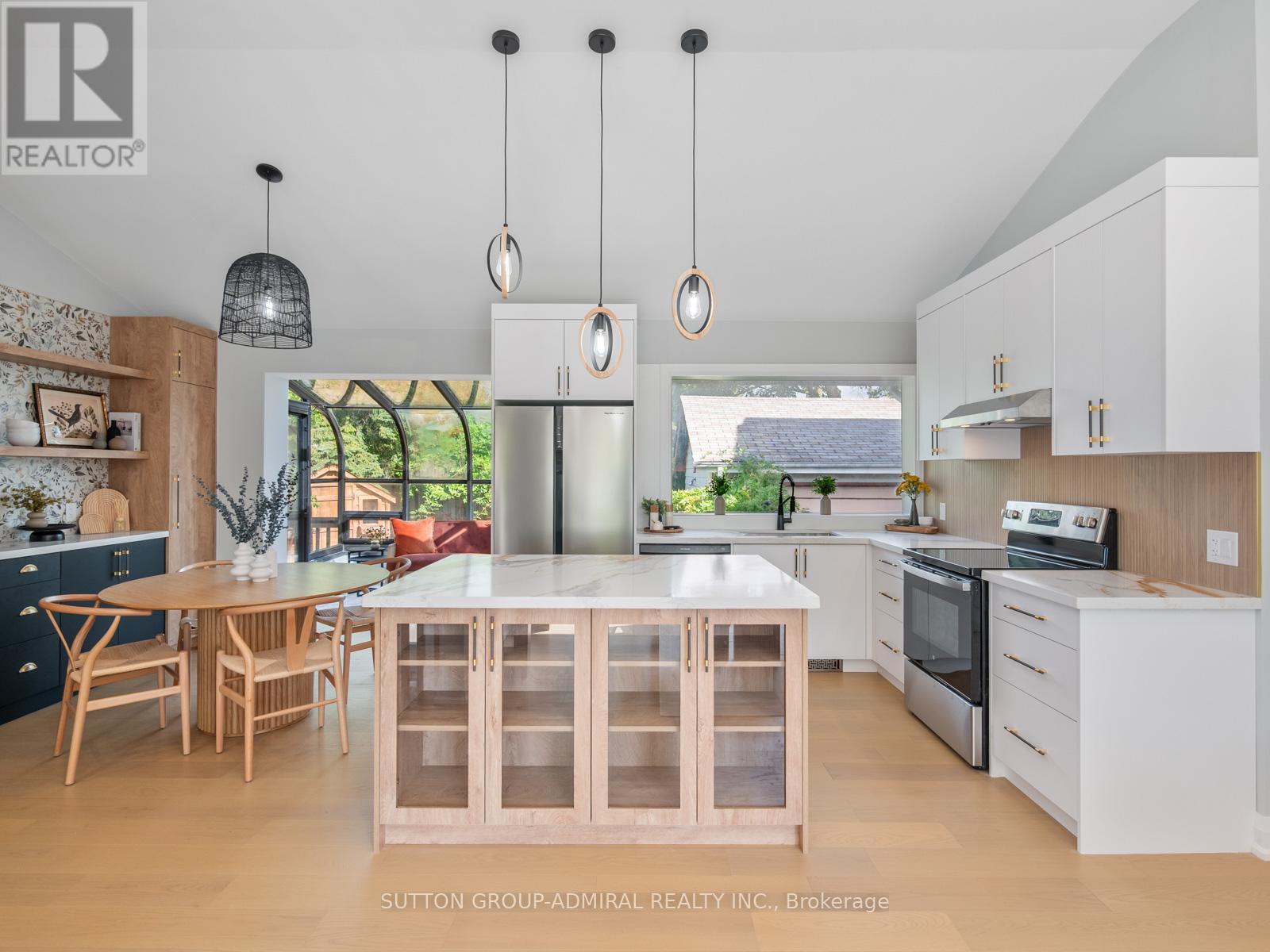 393 PALISER CRESCENT S - 1