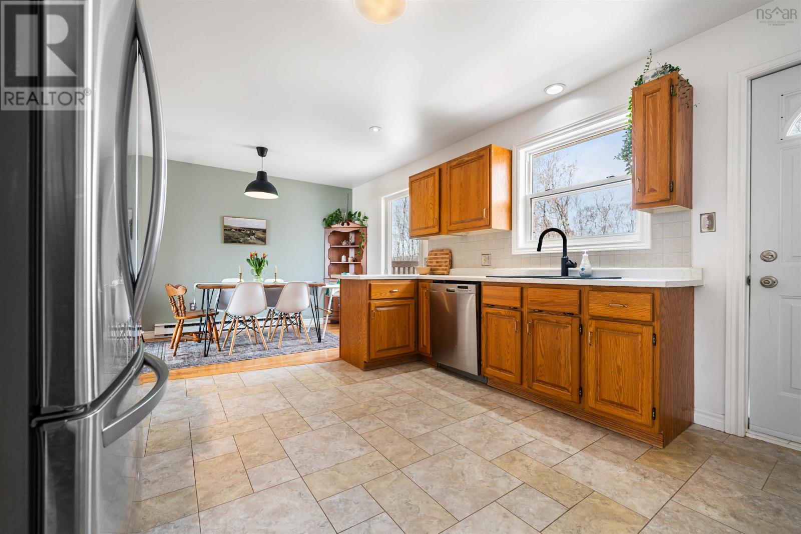 11 St. Andrews Court - 21