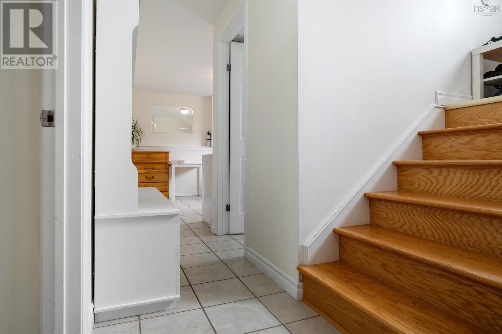 11 St. Andrews Court - 33