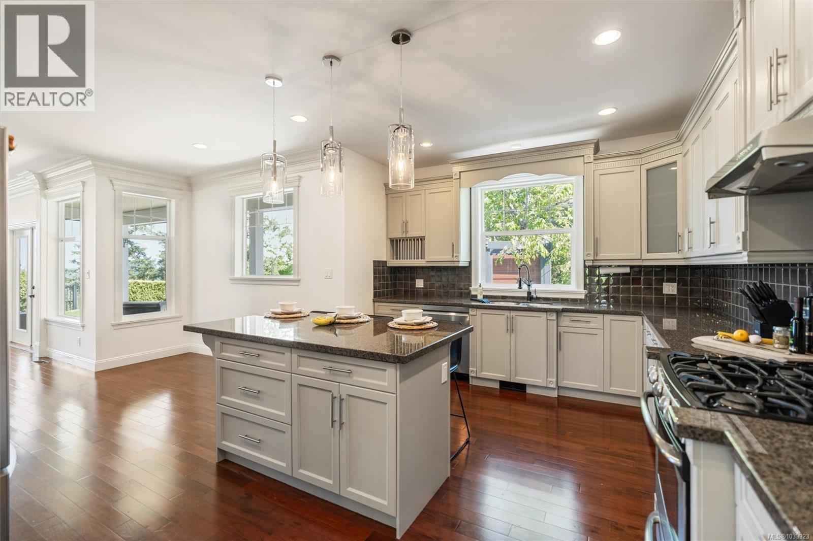  1305 Rockhampton Close, Langford