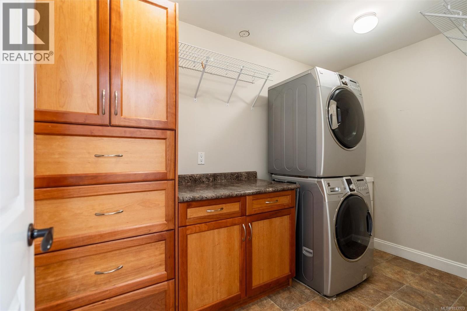 1305 Rockhampton Close - 48