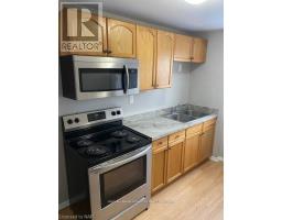 17 Hainer Street, St  Catharines, ON L2S1M5 Photo 27
