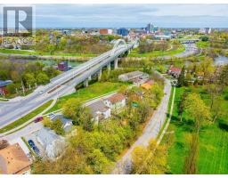 17 Hainer Street, St  Catharines, ON L2S1M5 Photo 8