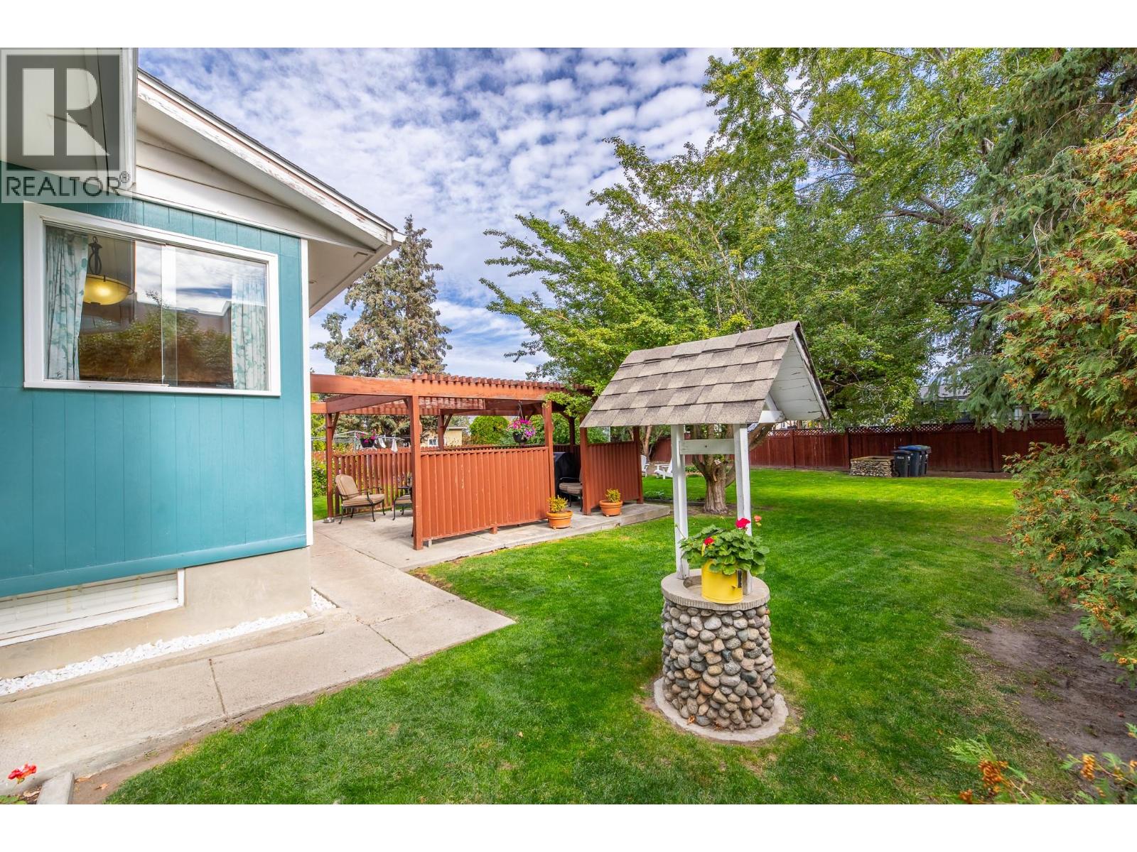 14001 Amm Avenue - 27