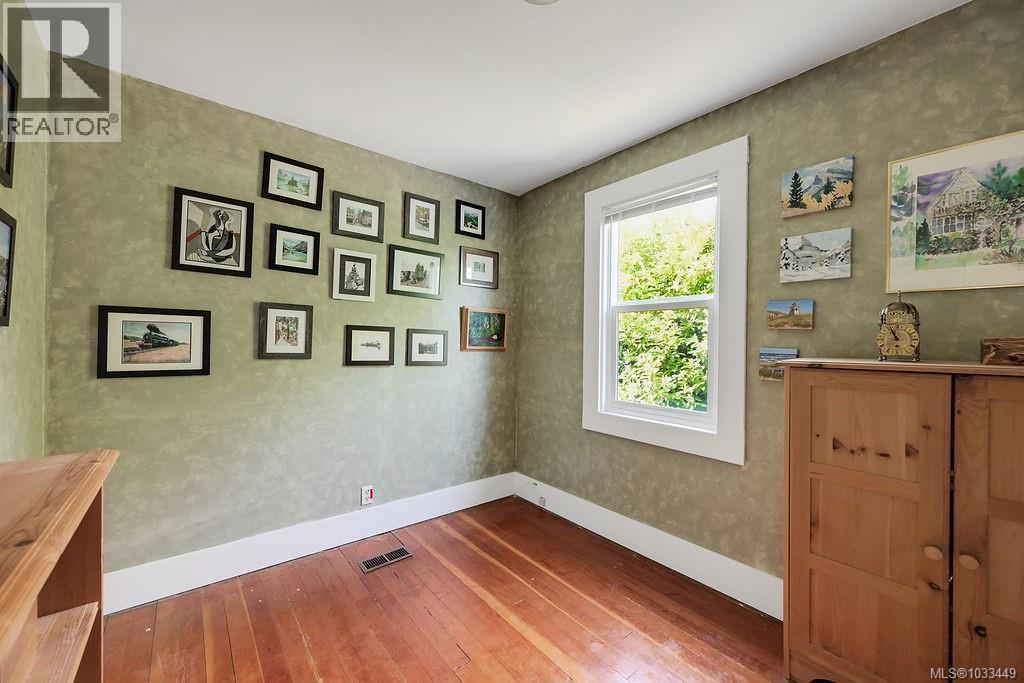 1877 San Pedro Ave - 23