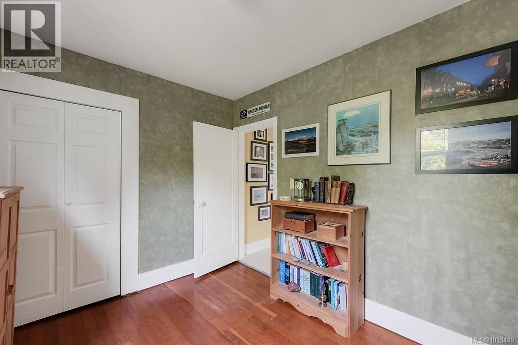  1877 San Pedro Avenue, Saanich