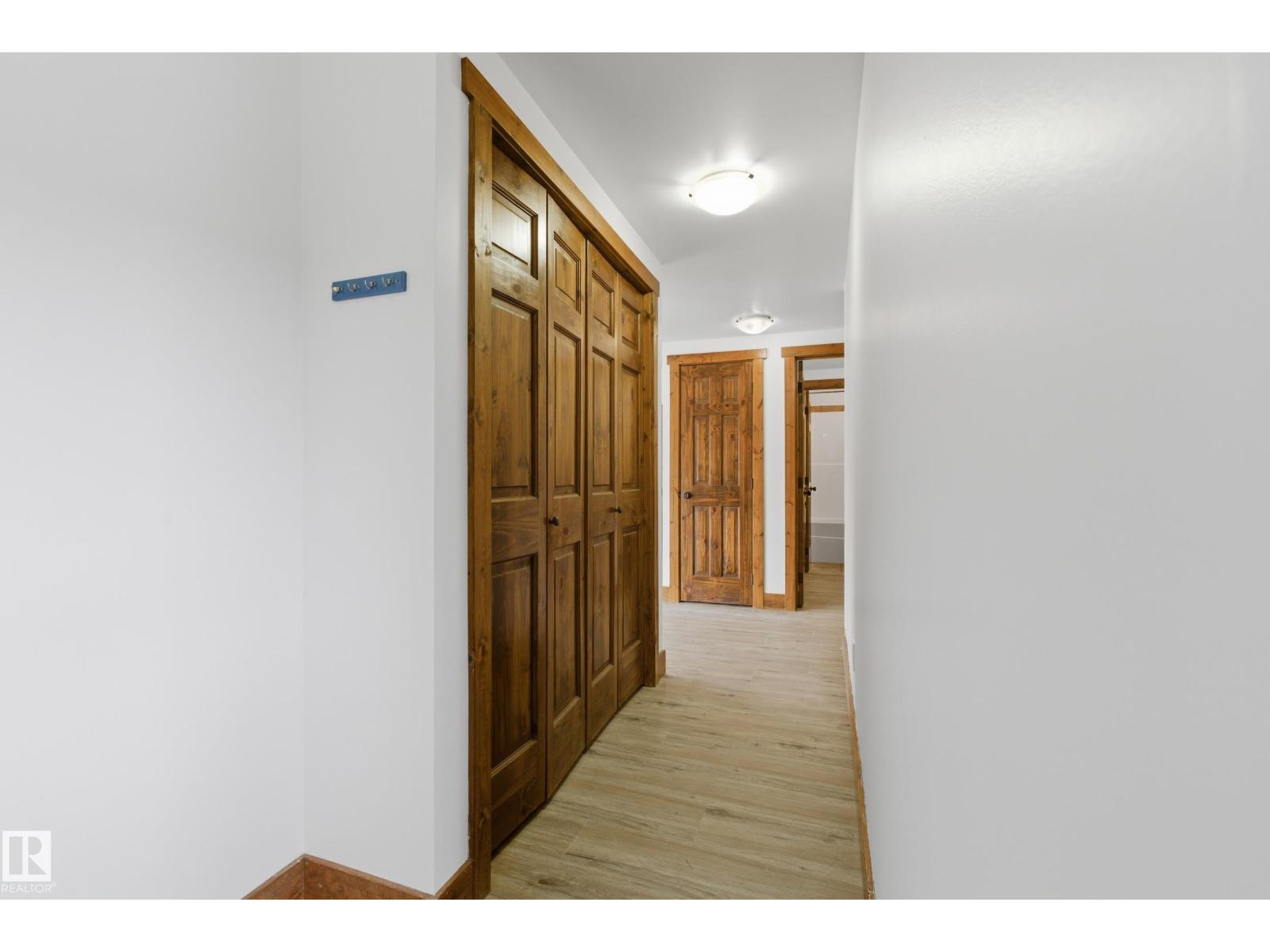 502 GRAYBRIAR GR, Stony Plain