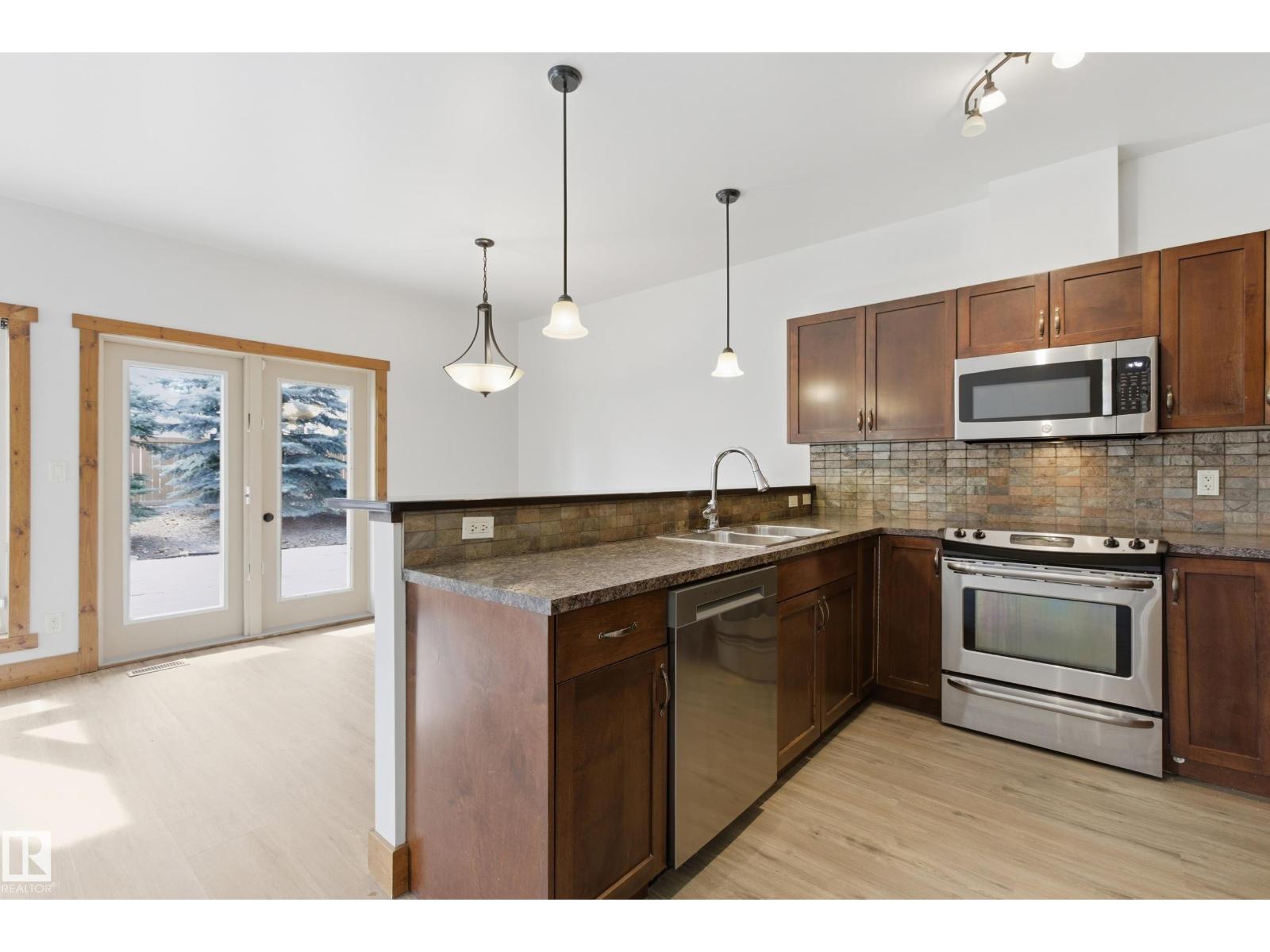502 GRAYBRIAR GR, Stony Plain