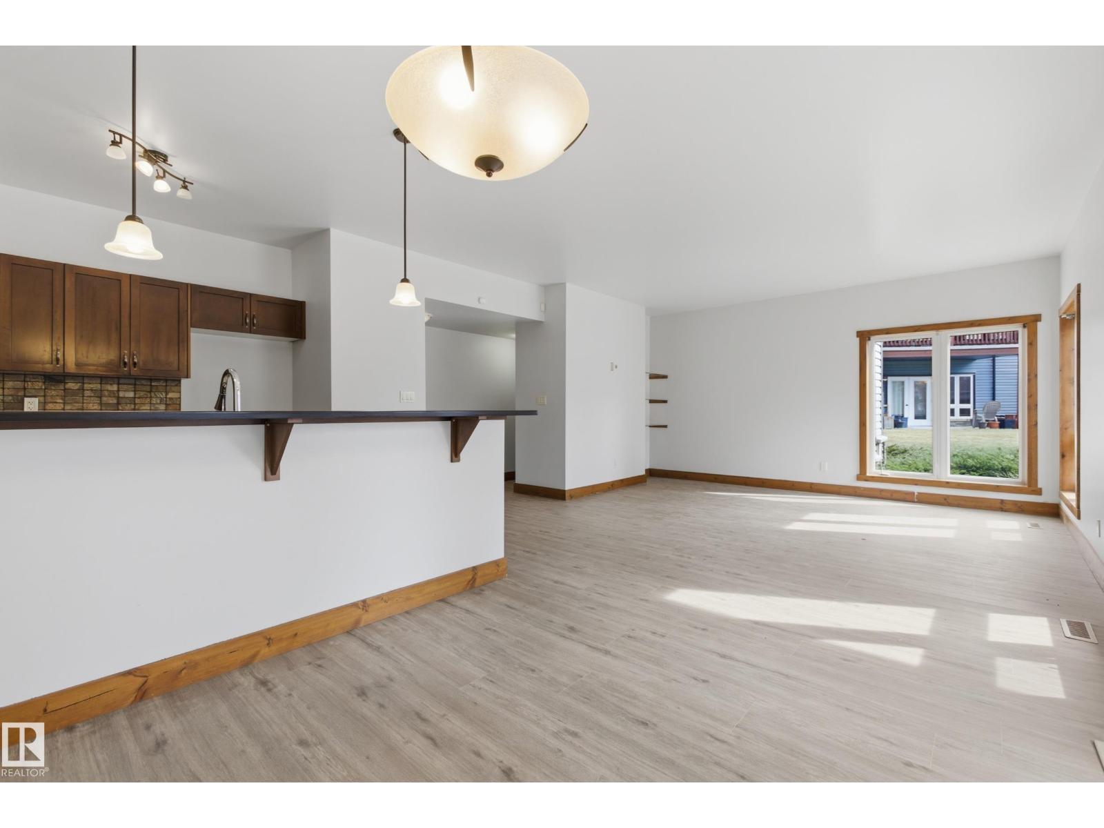 502 GRAYBRIAR GR, Stony Plain