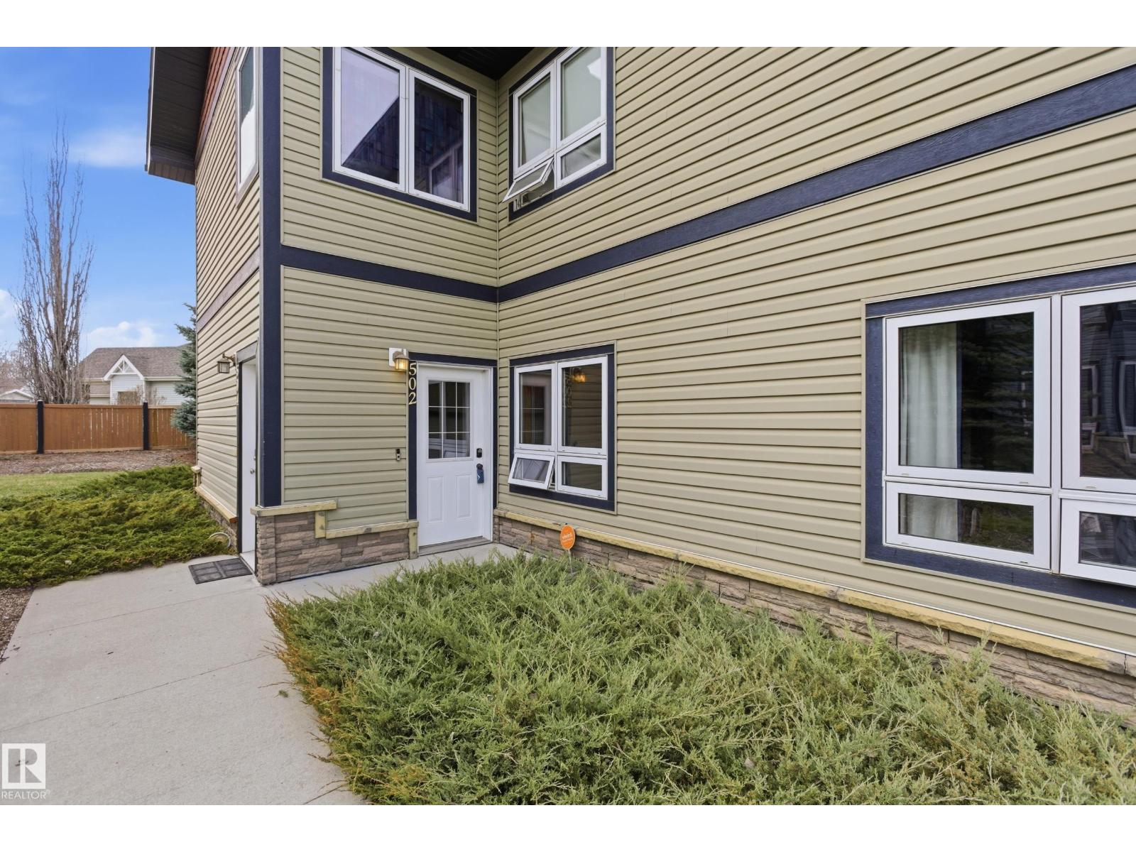 502 GRAYBRIAR GR, Stony Plain