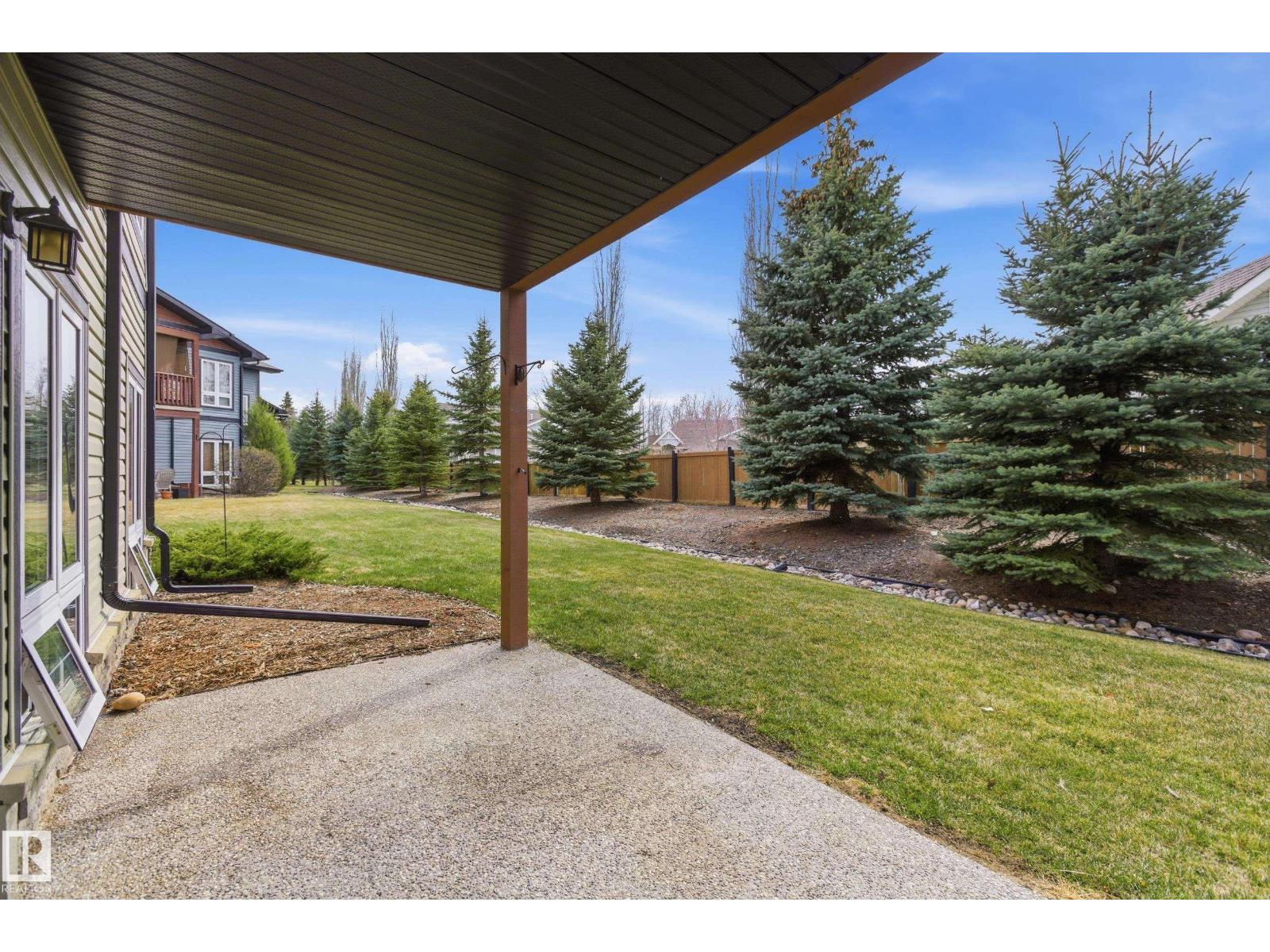 502 GRAYBRIAR GR, Stony Plain