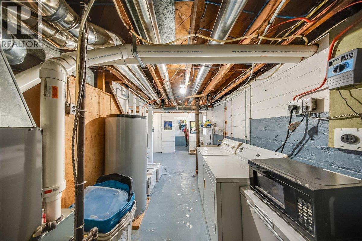 725 SHAKESPEARE Street - 24