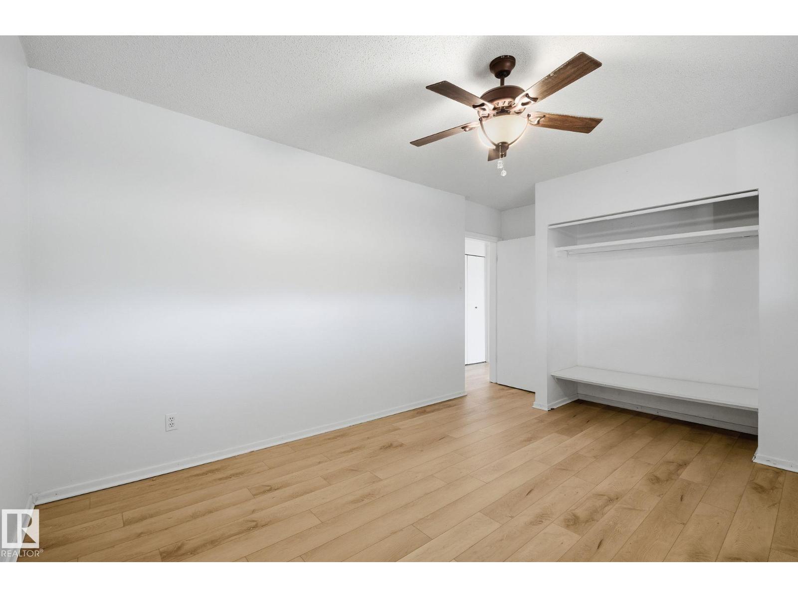 12107 53 ST NW - 22