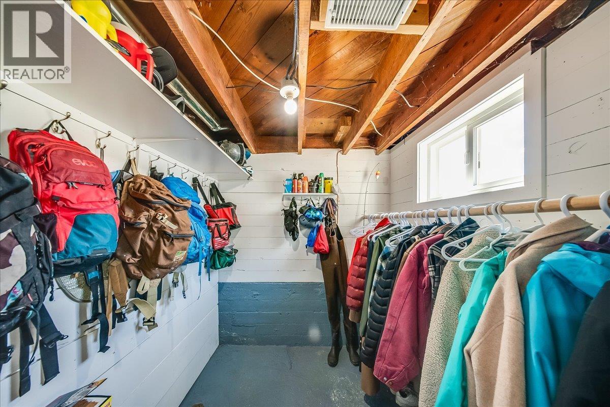 725 SHAKESPEARE Street - 26