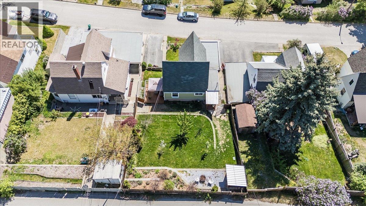 725 SHAKESPEARE Street - 42