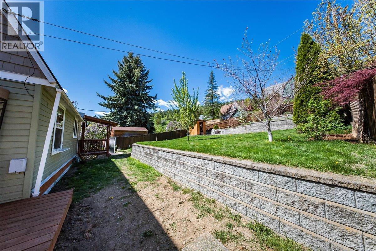 725 SHAKESPEARE Street - 31