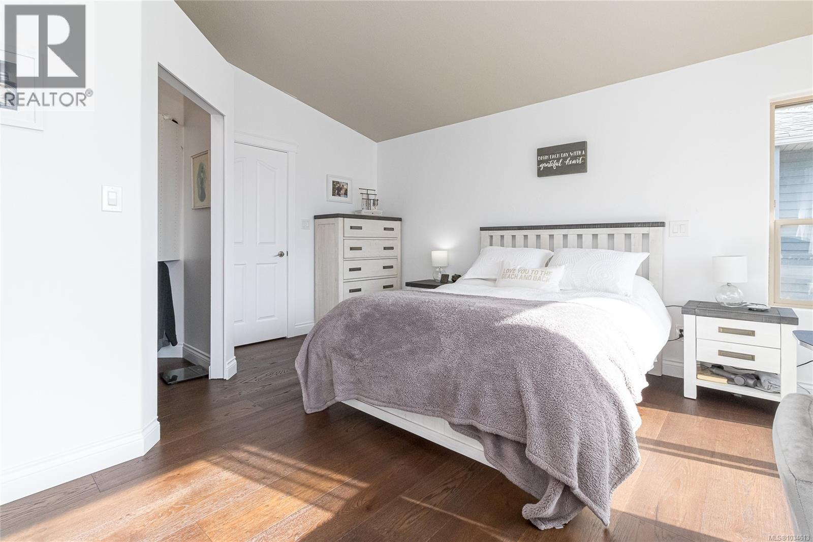 150 Rainbow Cres - 31