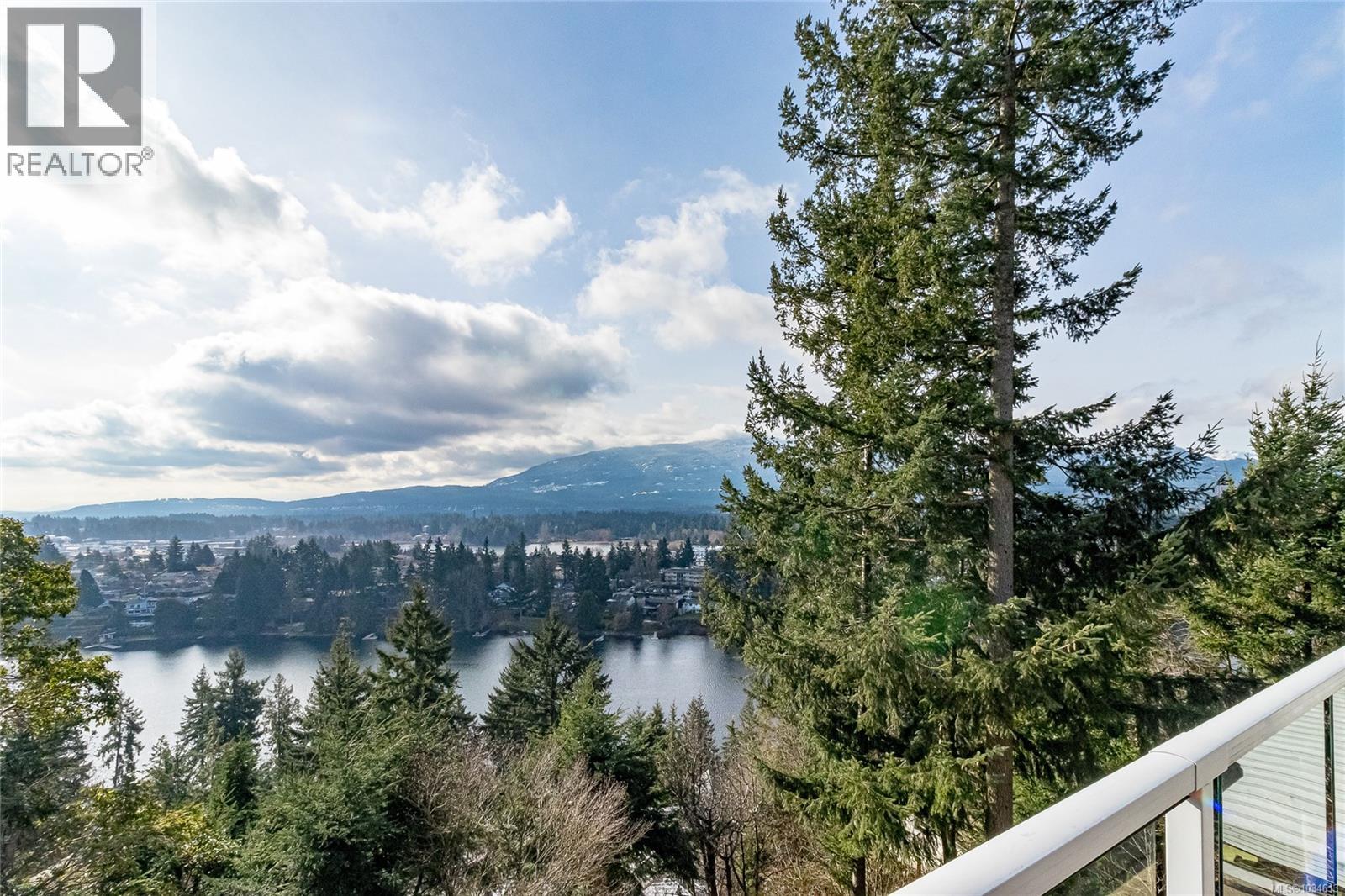 150 Rainbow Cres - 60