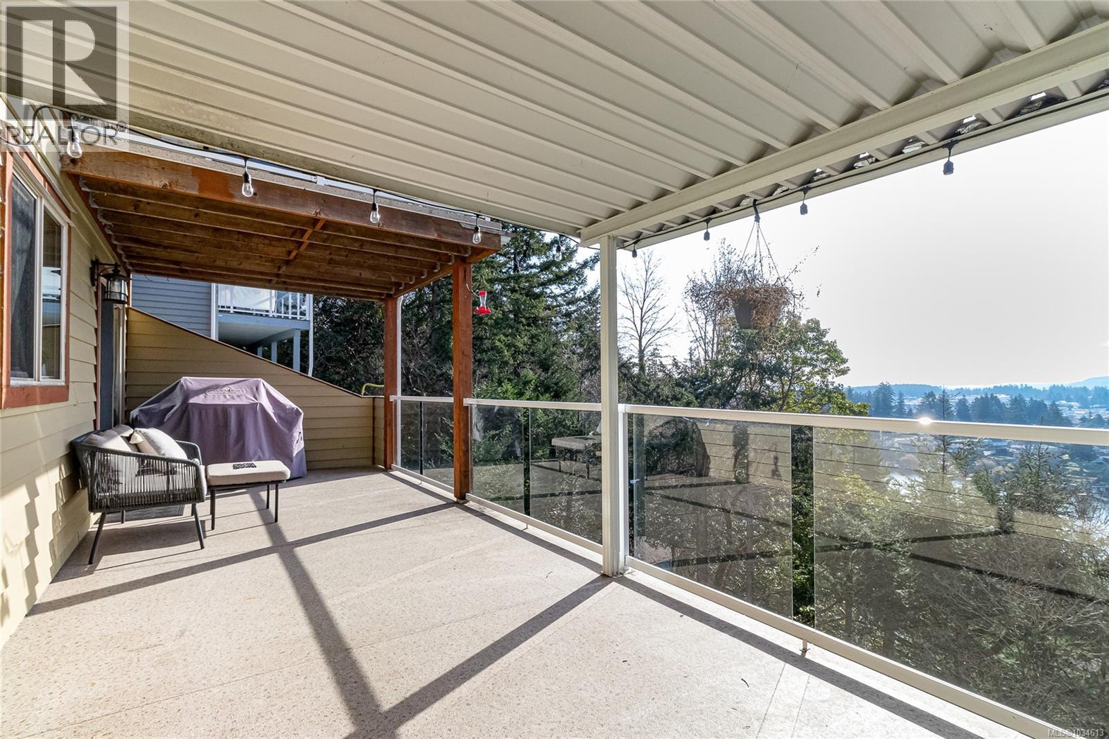 150 Rainbow Cres - 57