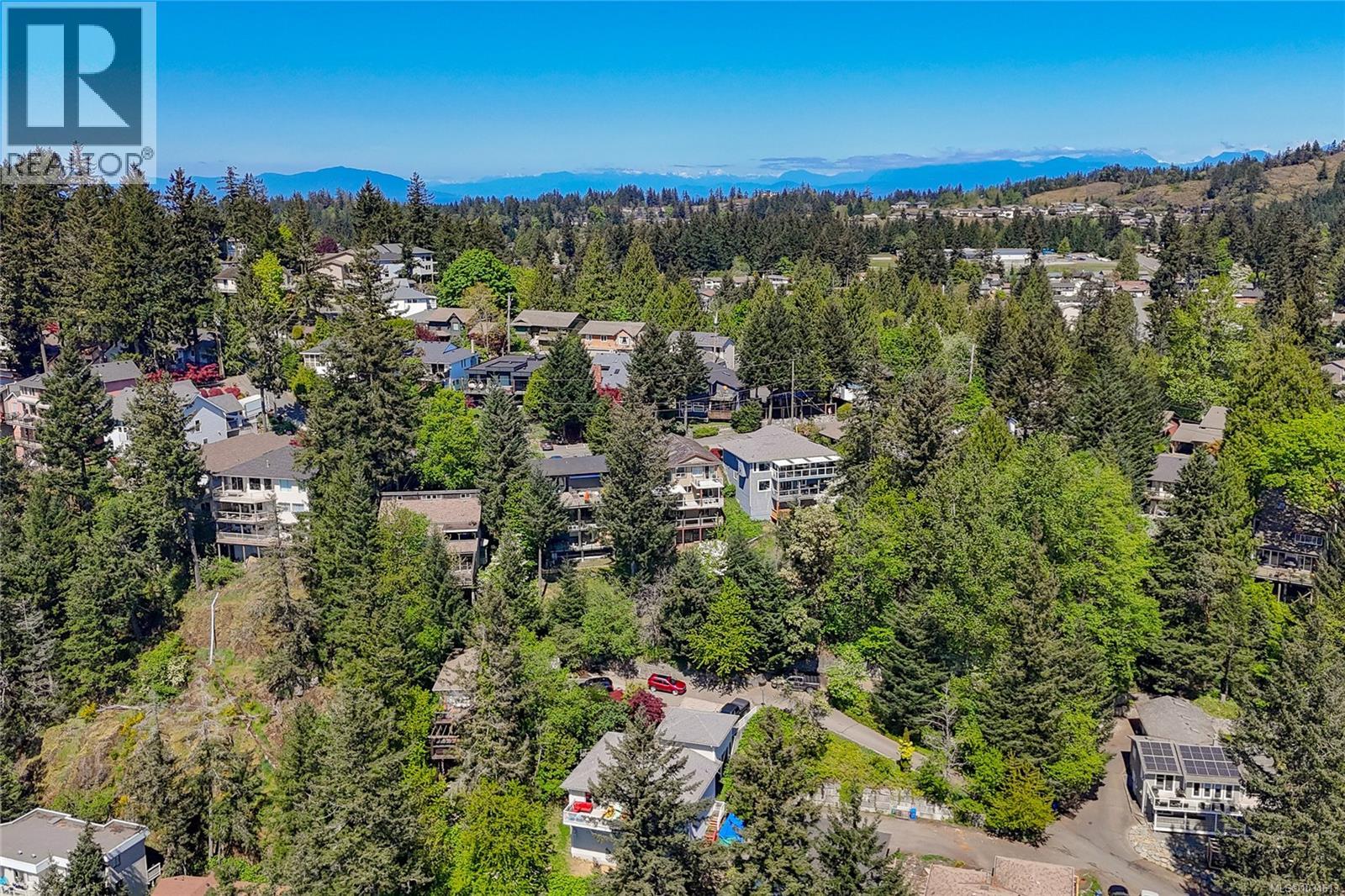 150 Rainbow Cres - 74