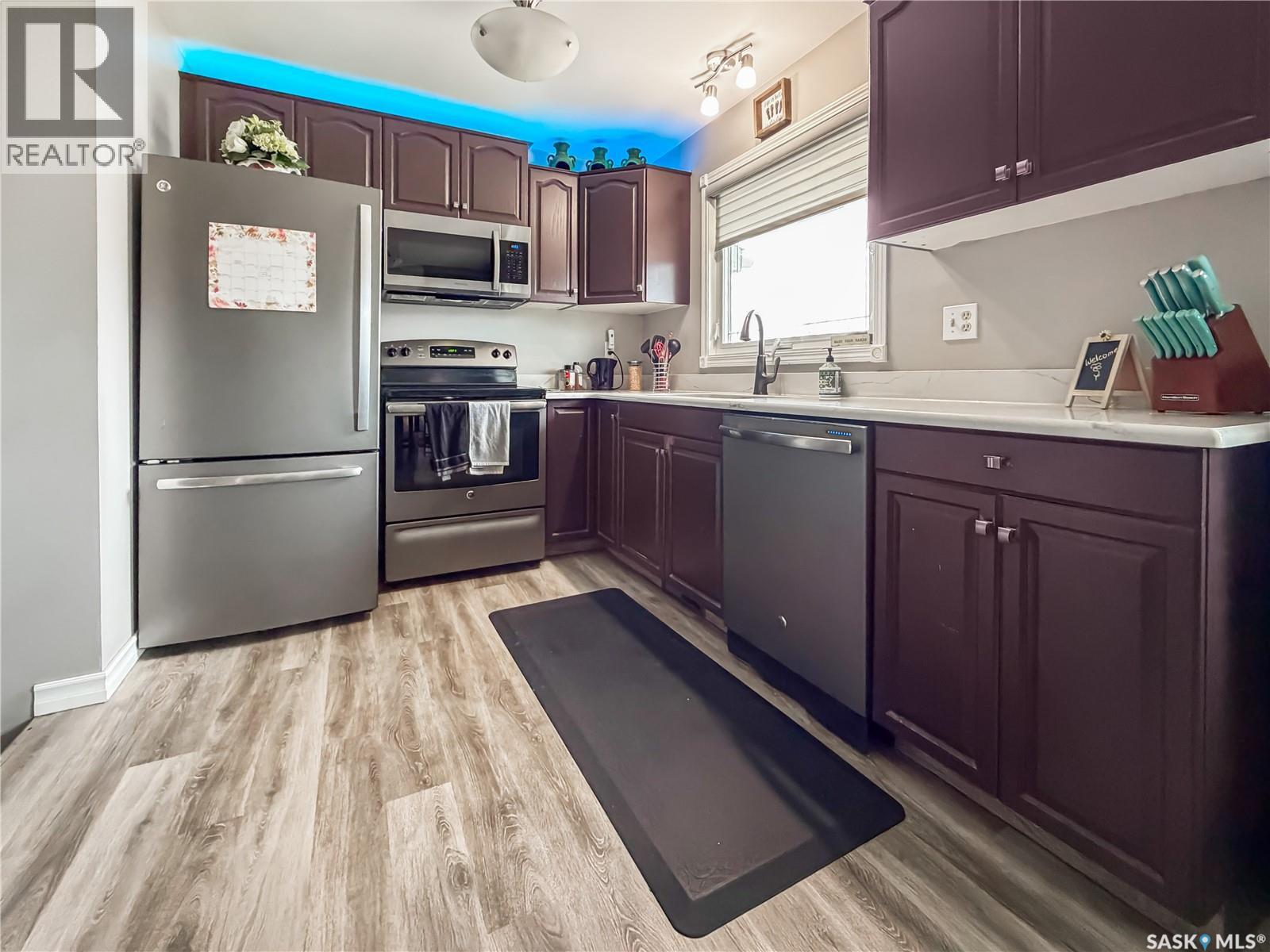 507 Dennis STREET - photo 3