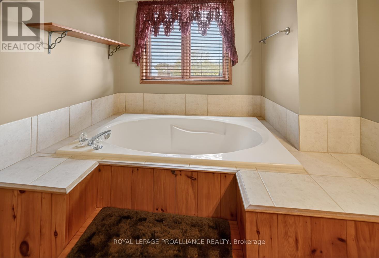 5126 MEADOWLAND DRIVE W - 15