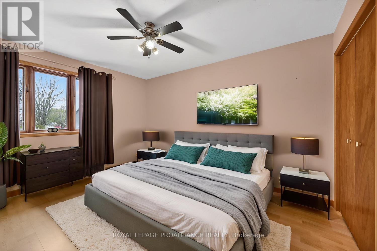 5126 MEADOWLAND DRIVE W - 17