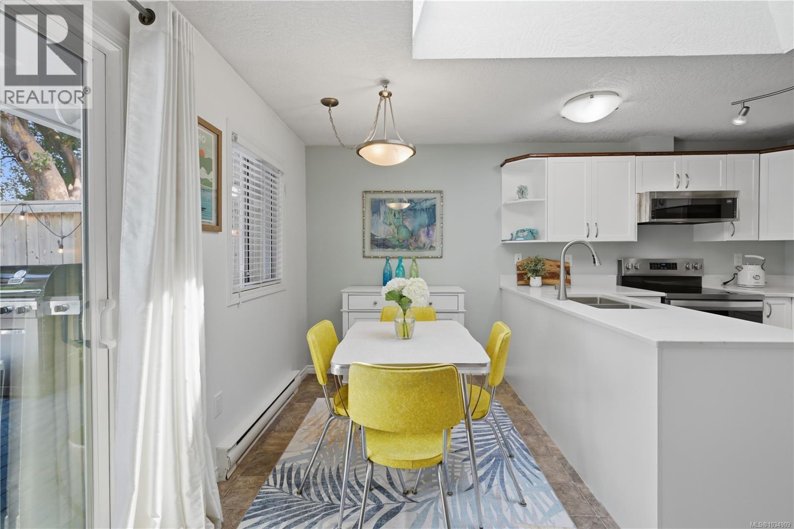  3167 Ayton Place, Langford