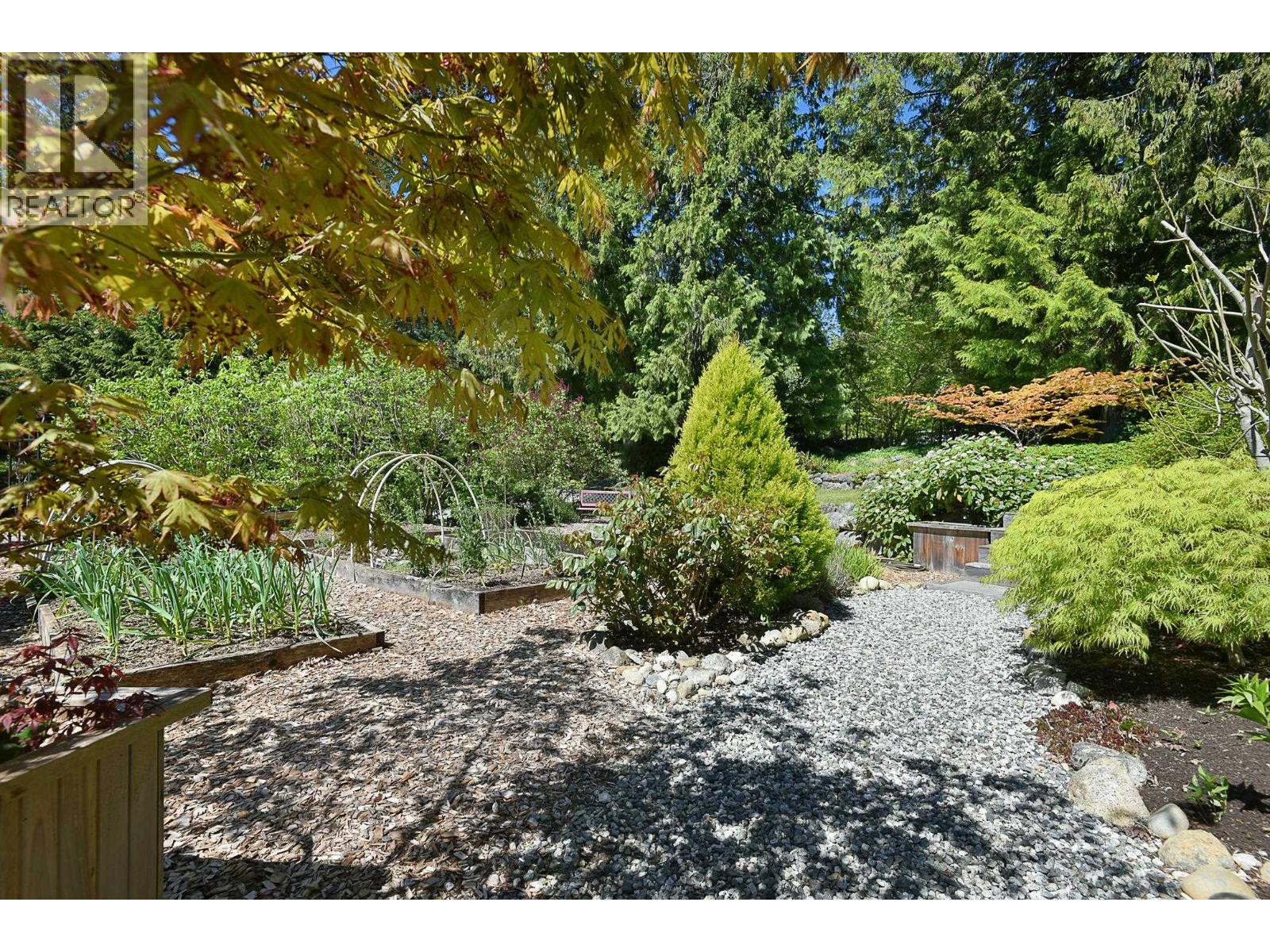 8071 WILDWOOD ROAD, Halfmoon Bay