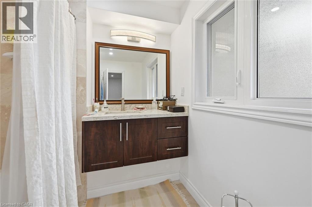 356 MOUNTAIN Road, Grimsby, Ontario, L3M4E7 — Photo 19