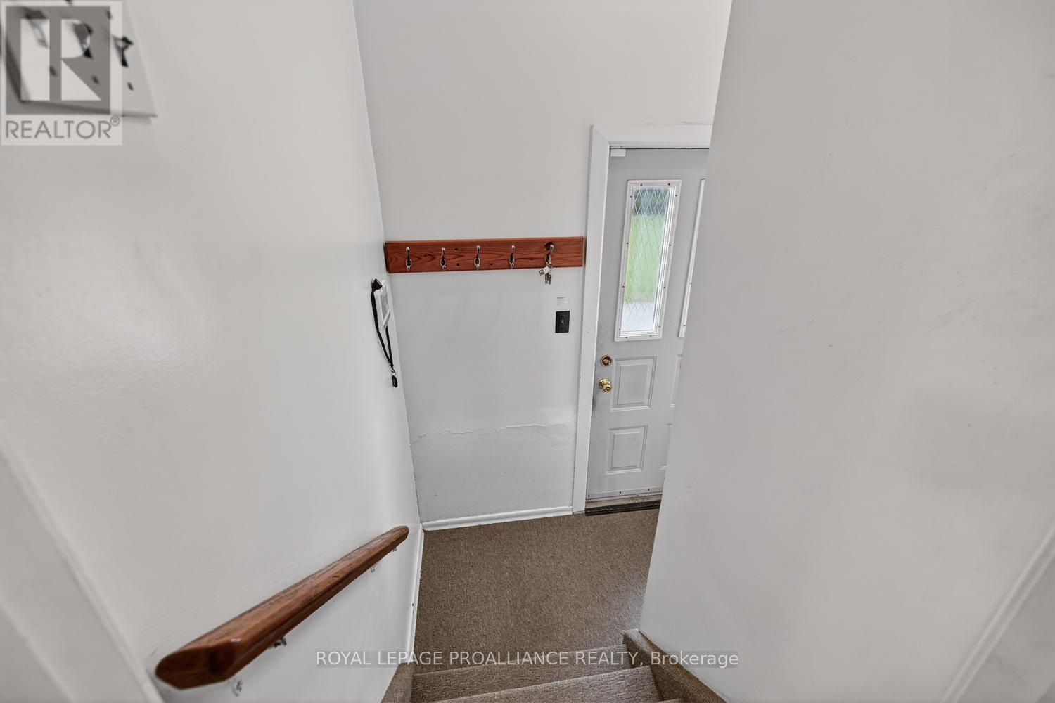 6 ROBERT ROAD - 23