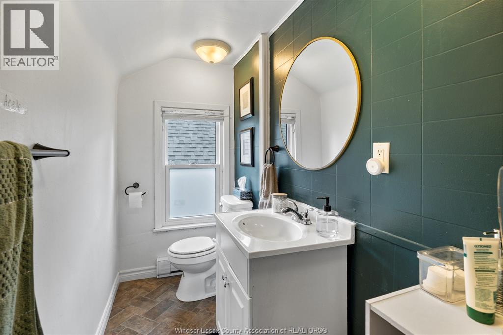 1130 Langlois, Windsor, Ontario, N9A2H5 — Photo 5