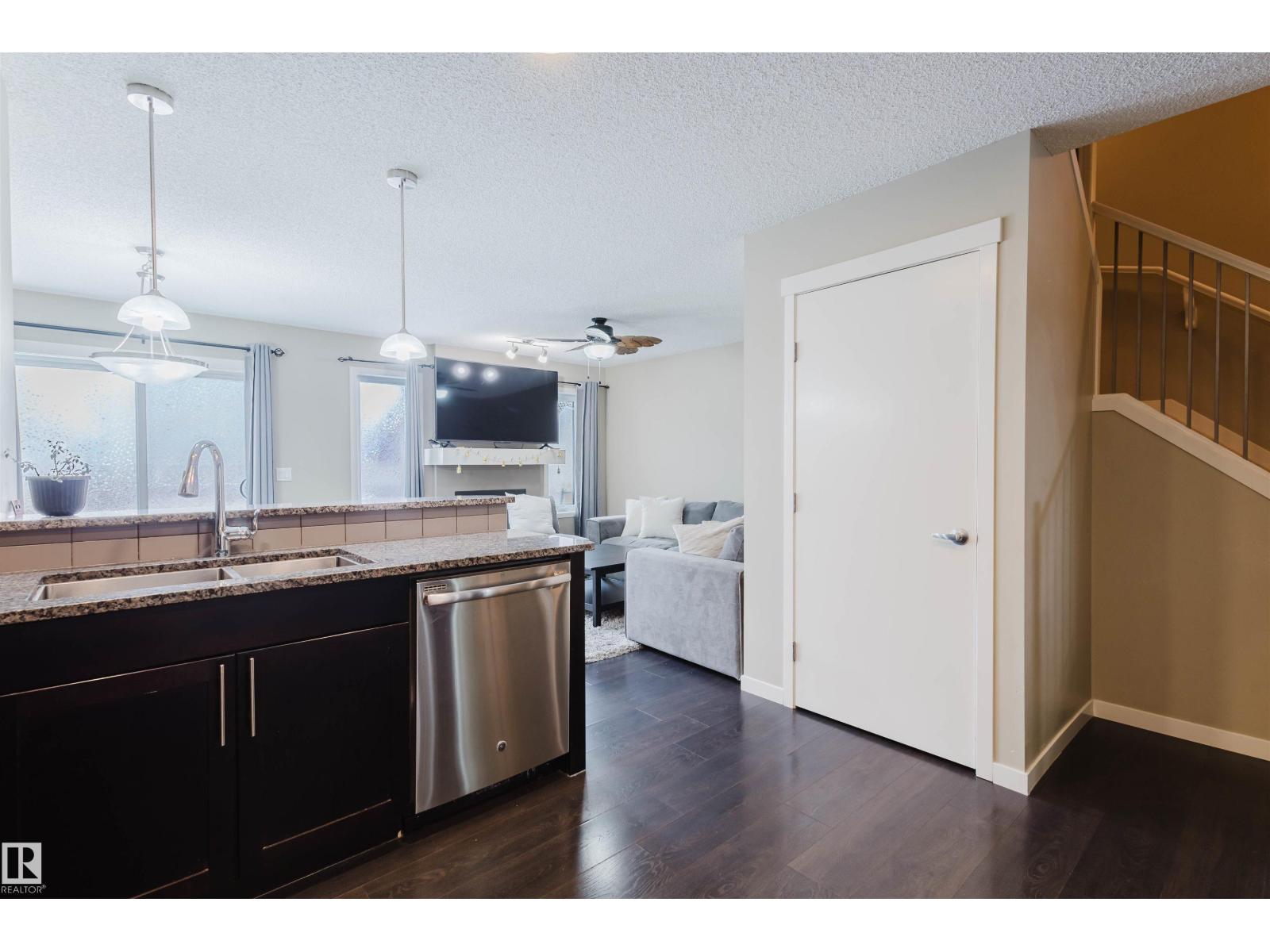 16811 120 ST NW, Edmonton