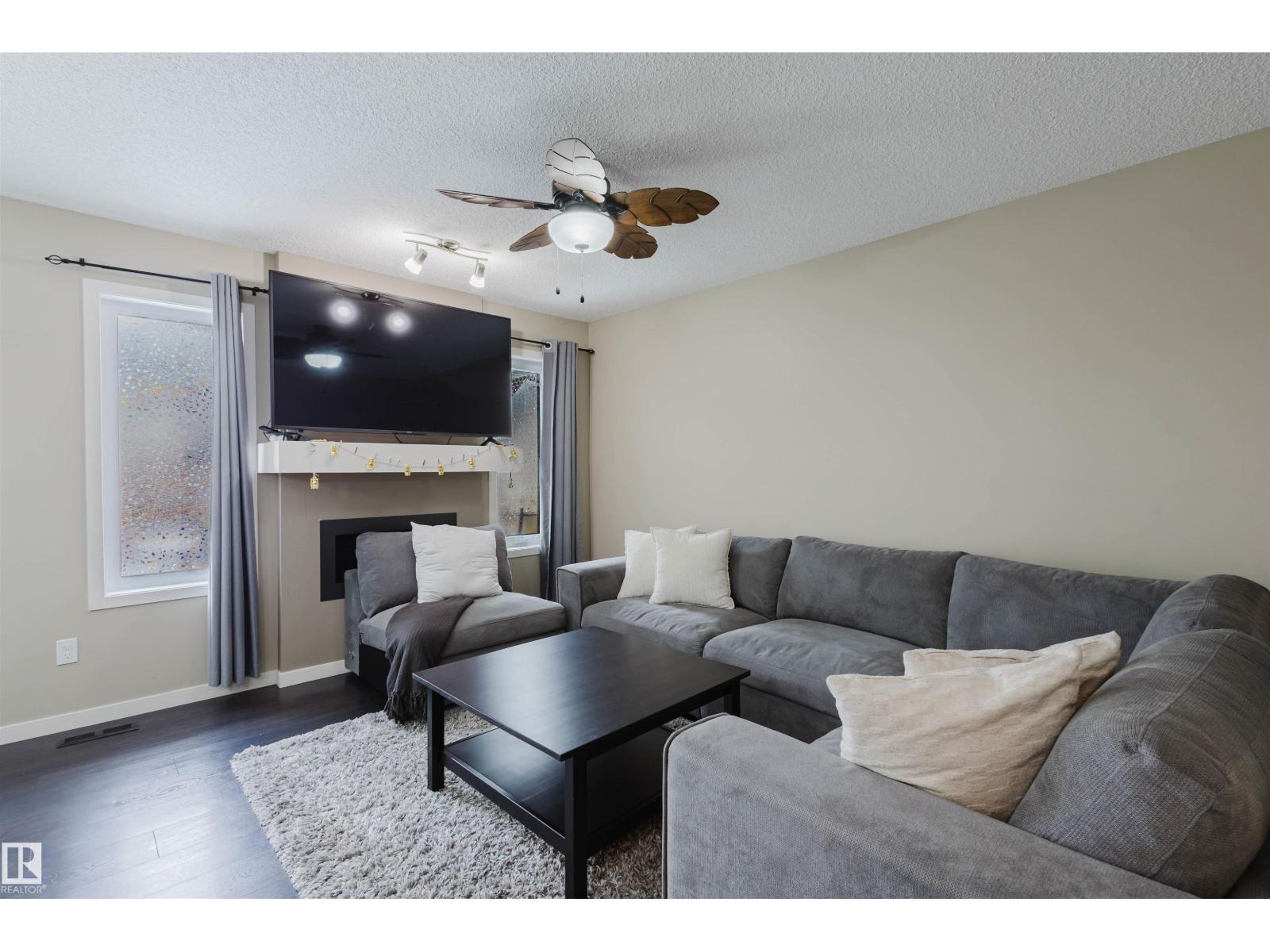 16811 120 ST NW, Edmonton