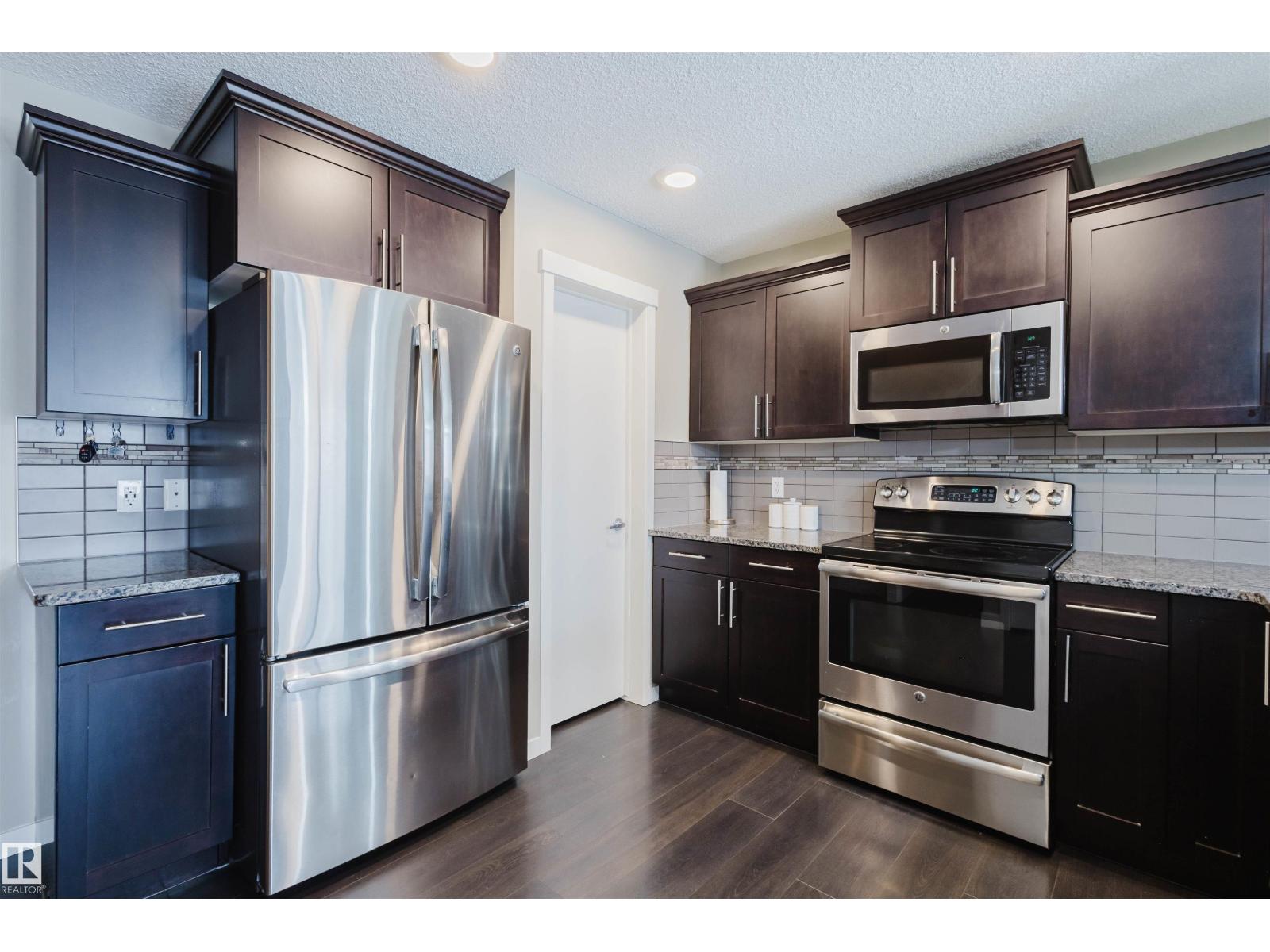 16811 120 ST NW, Edmonton