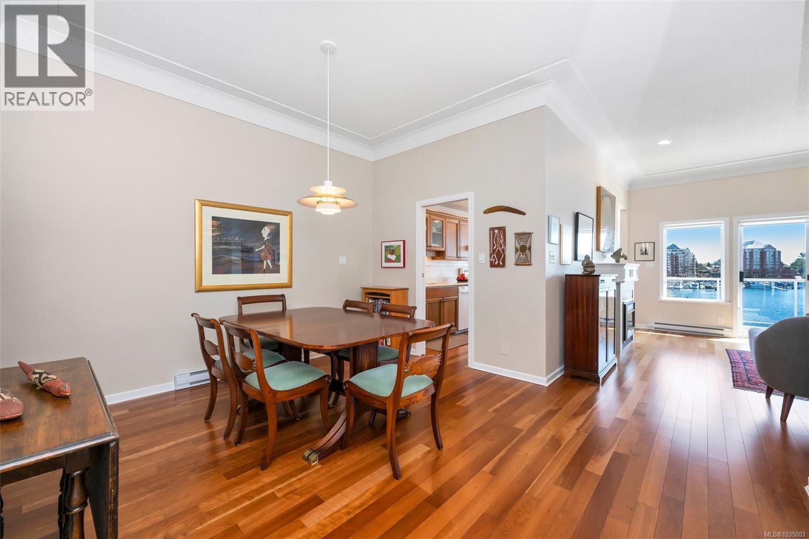 305 55 Songhees Road, Victoria