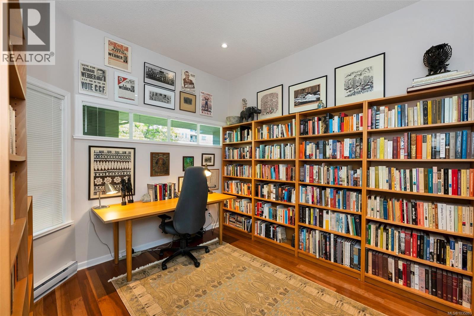 305 55 Songhees Road, Victoria