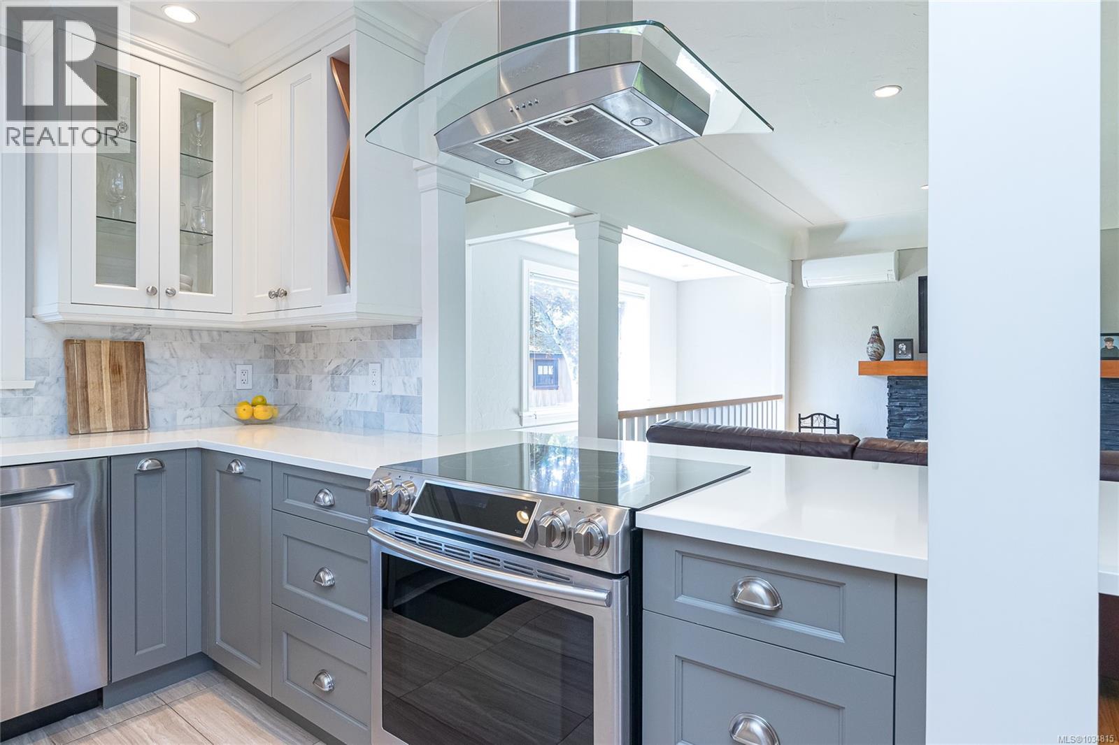 1155 Marchant Rd - 15