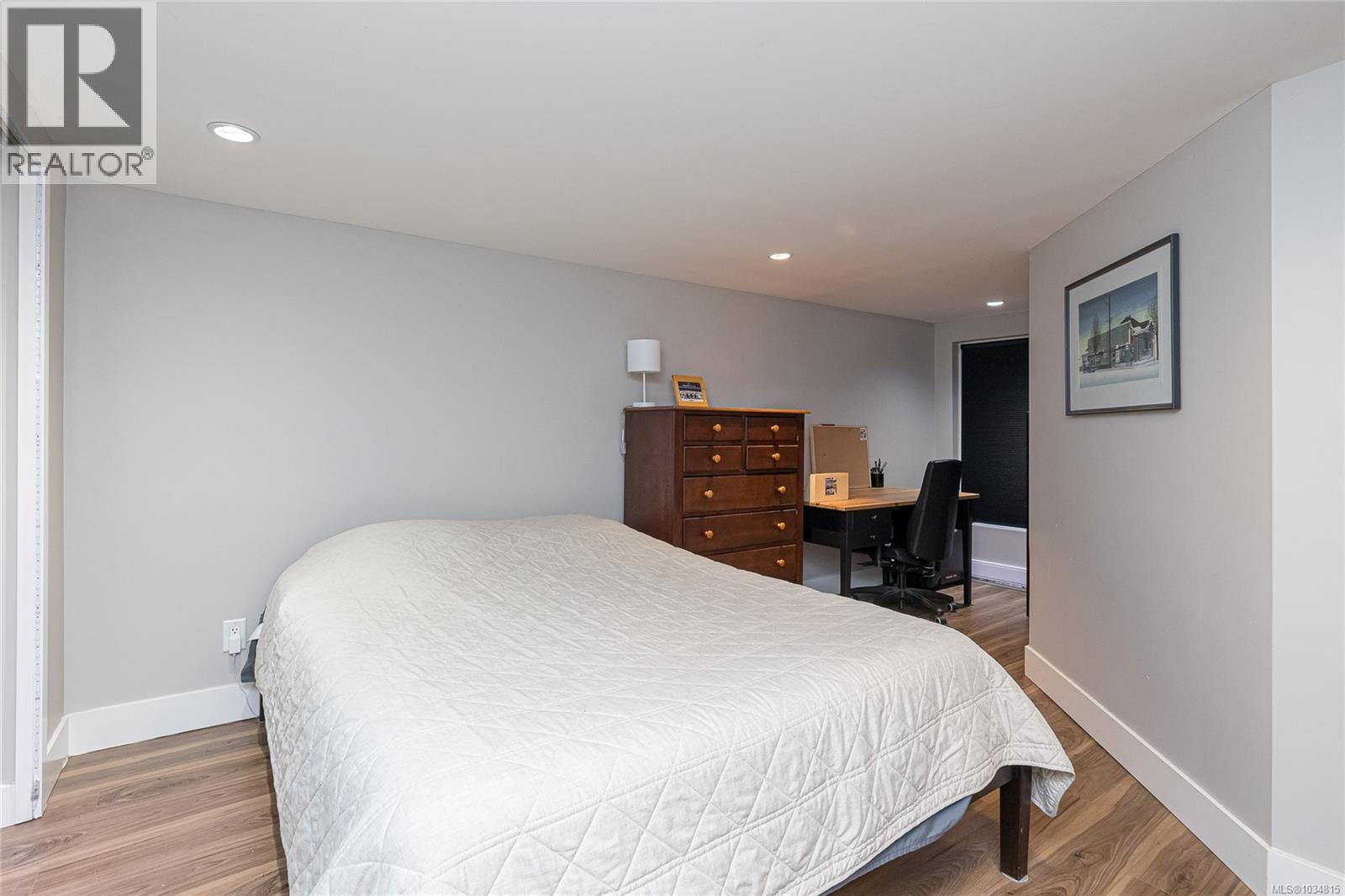 1155 Marchant Rd - 35