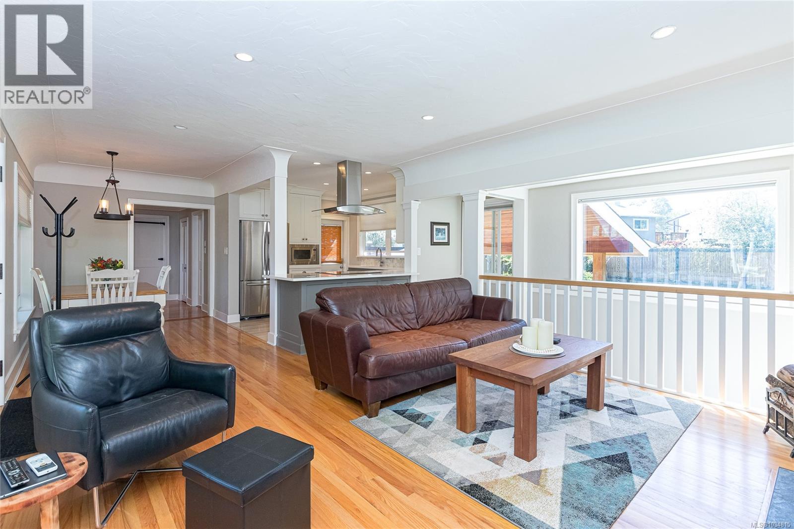 1155 Marchant Rd - 8